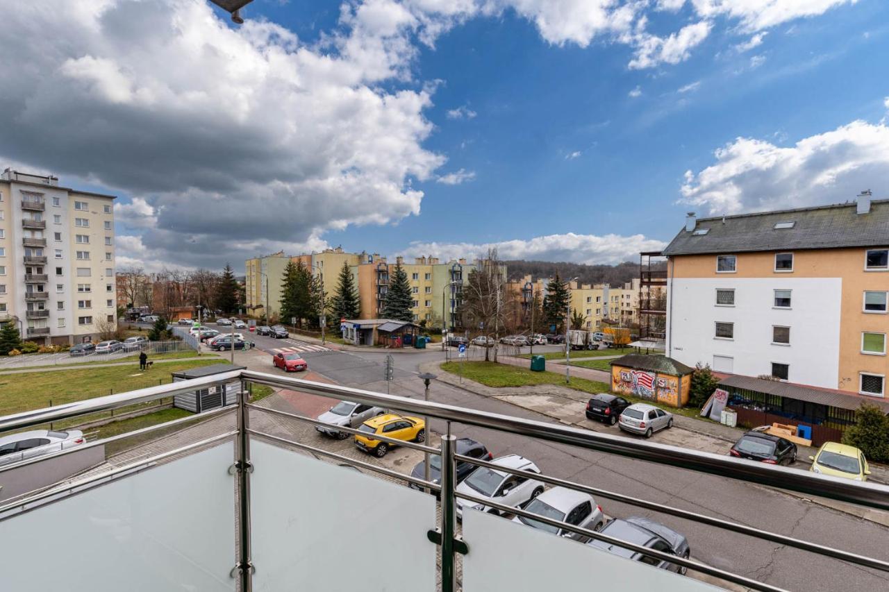 Chill Apartment - Ludwika Rydygiera Krasków Exterior foto